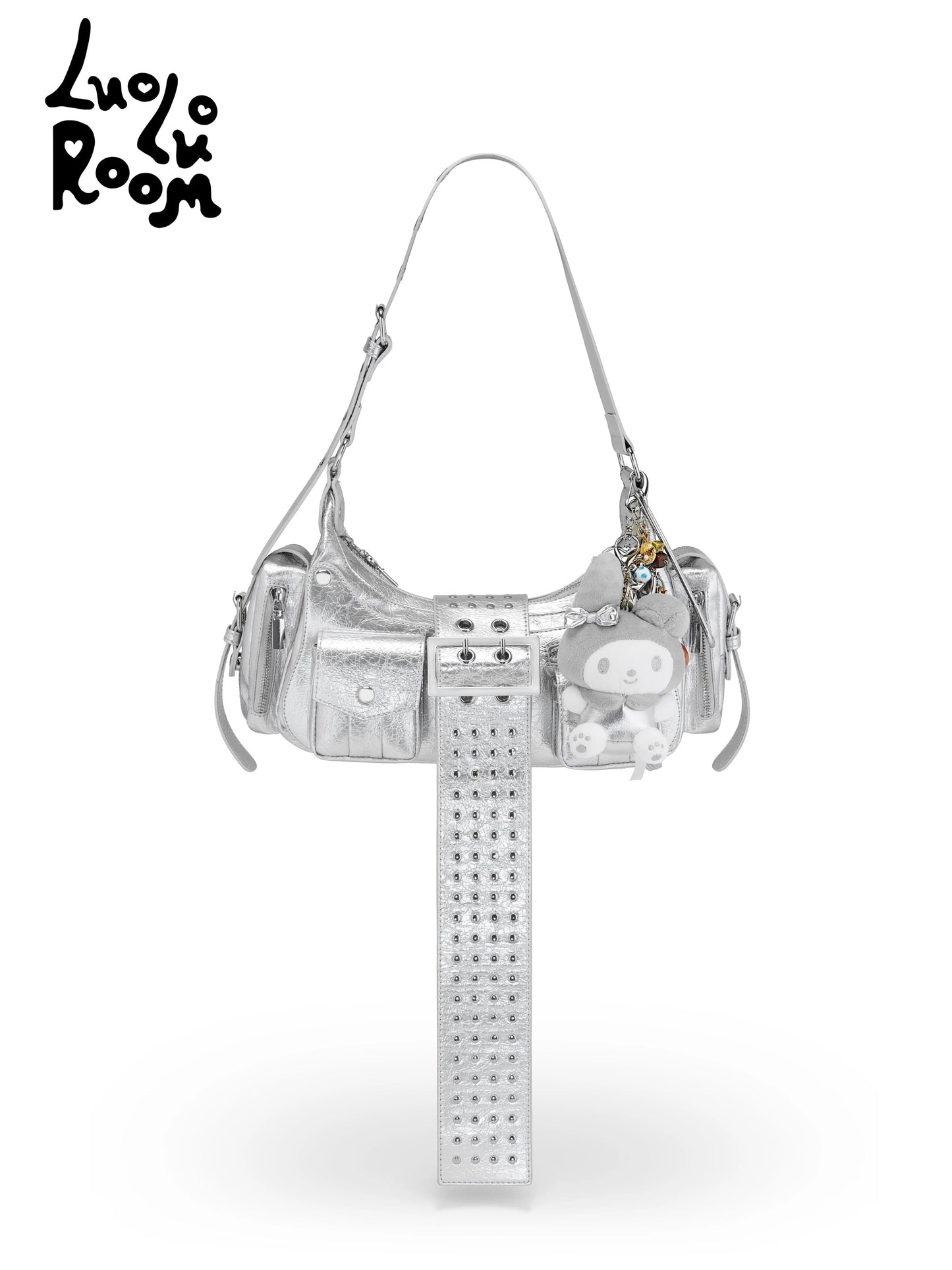 REBELLIOUS LOVE QUEEN BADG SILVER